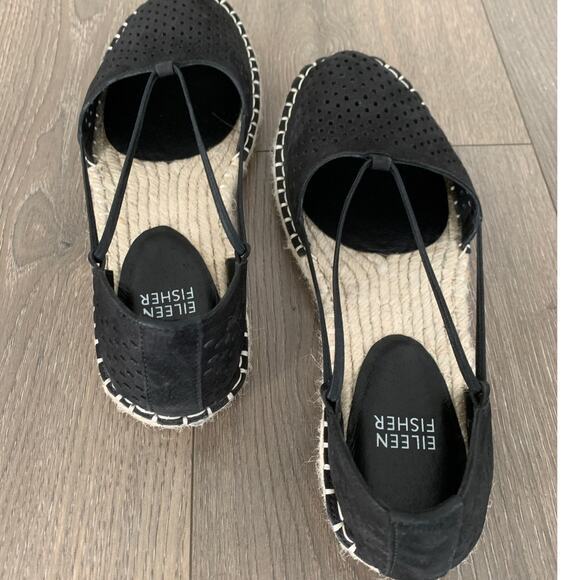 Eileen Fisher Lee 2 Espadrille Flats Black Tumbled Nubuck Perforated Size 8 - Picture 5 of 7